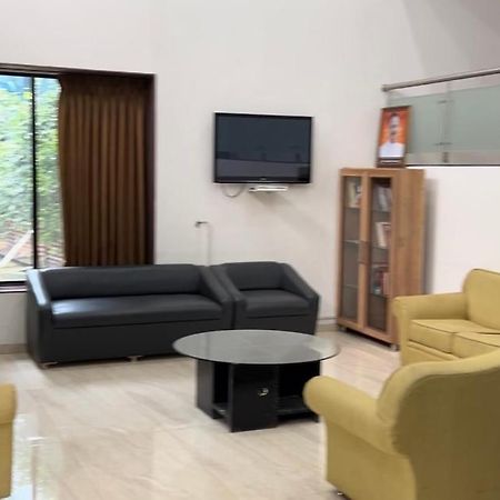 Saiba Residency Hotel Pirangut Exterior foto